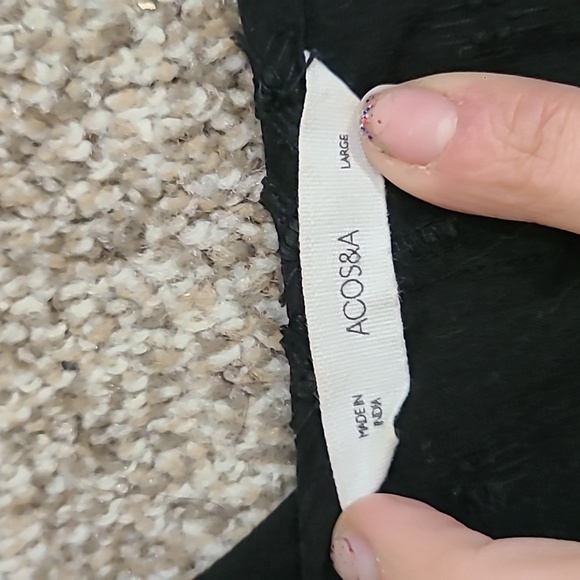 Acos & A embroidered ruffle sleeve tassel boho textured top - Picture 5 of 5